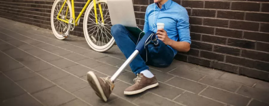 ταξίδι με προσθετικό μέλος